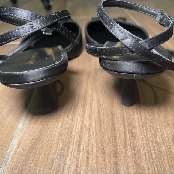 Reformation Wade Kitten Heel in Black Satin, size 11 - Picture 3 of 4